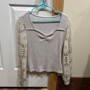 SHEIN Beige Floral Sleeve Ribbed Blouse